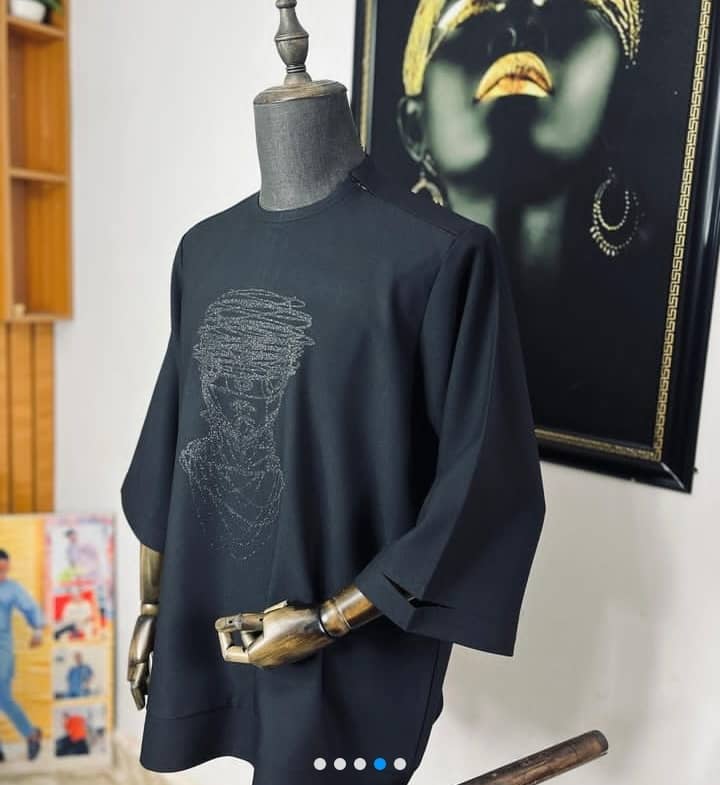 Men's Black Embroidered Kaftan